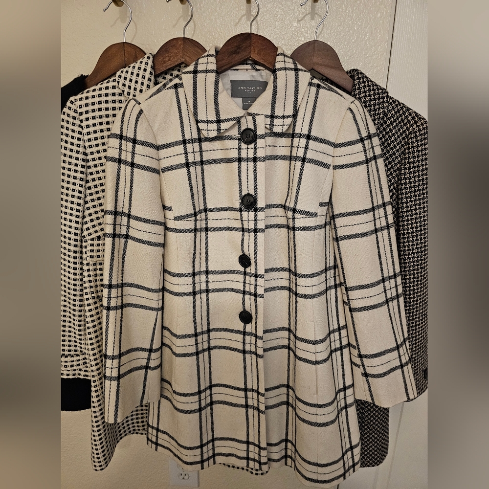 Ann Taylor Factory Plaid Black Ivory Jacket 8P 8 Petite